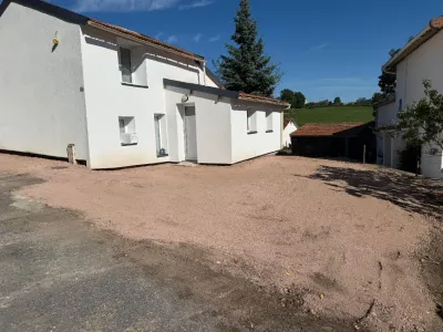 Будинок Продажа 42620 Saint-Pierre-Laval FR