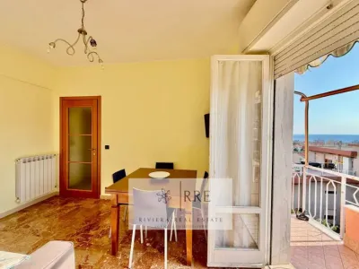 Квартира Продажа 17027 Pietra Ligure IT